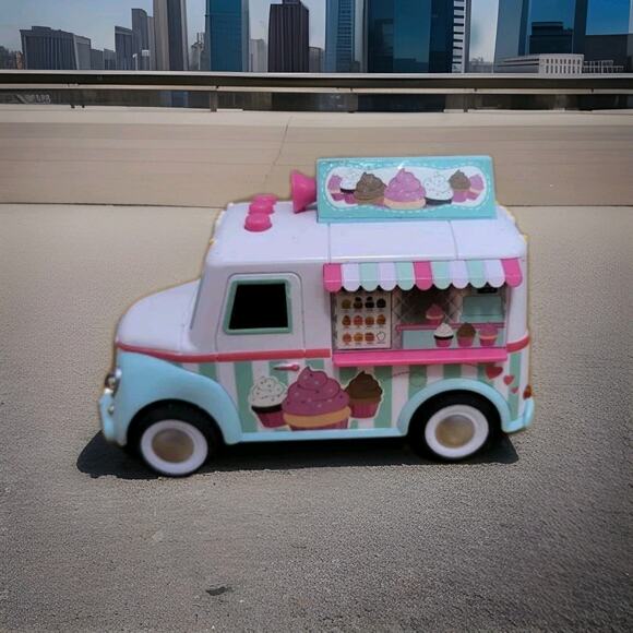 Maxx Action Ice Cream Truck Toy with Lights & Sounds – Pink & Blue Cupcake - Picture 1 of 9